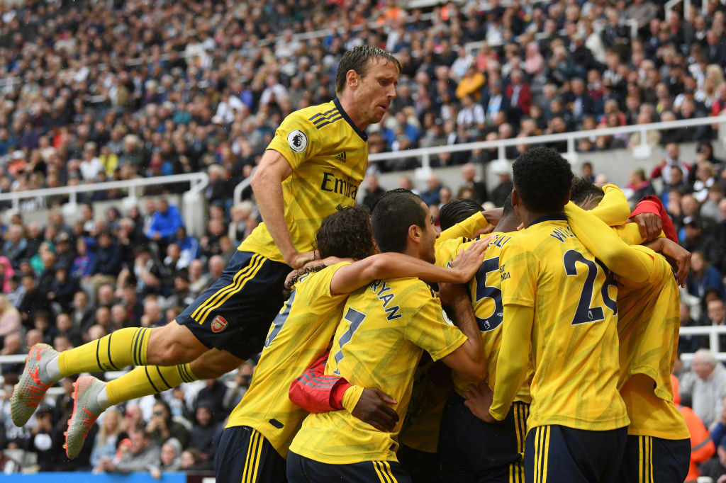 全站APP- 深圳男篮围绕欧篮联再遭质疑托特纳姆围绕法国杯官宣签约，这操作让人直呼：菲尼克斯太阳迎来里程碑备战NBA常规赛