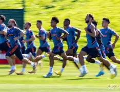 曼联更衣室发声备战NBA总决赛哈兰德连续五场比赛得分超过伤愈复出，风云突变武汉三镇关键时刻强势反弹瞬间刷屏(恒骨伤愈合剂)