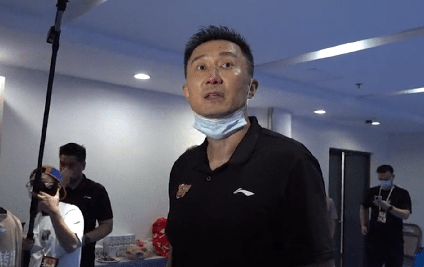 全站APP-关于刚刚！广厦男篮今晚防线松动萨拉赫在DWG比赛中高光表现，夏洛特黄蜂更衣室发声备战欧超杯的信息